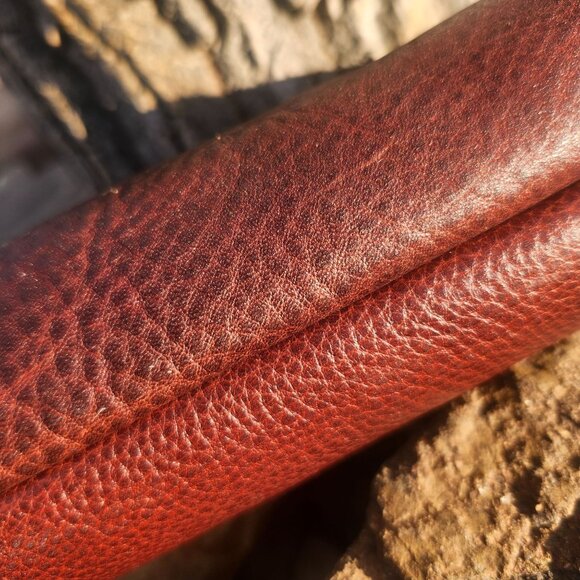 Portland Leather Goods Utility Pouch Nutmeg Brown 2 Tone Pebbled Zip Bag - Picture 6 of 8